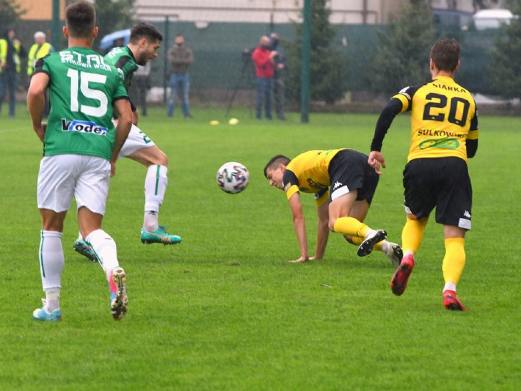 Stal wygrywa derby. Kompromitujący występ Siarki [zdjęcia]