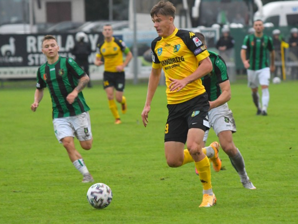 Stal wygrywa derby. Kompromitujący występ Siarki [zdjęcia]