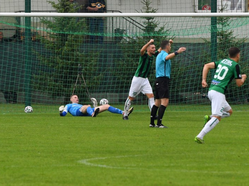 Stal wygrywa derby. Kompromitujący występ Siarki [zdjęcia]