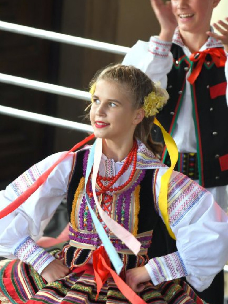 Modelki, lasowiaczki i husarze w Baranowie Sandomierskim  [zdjęcia][wideo]