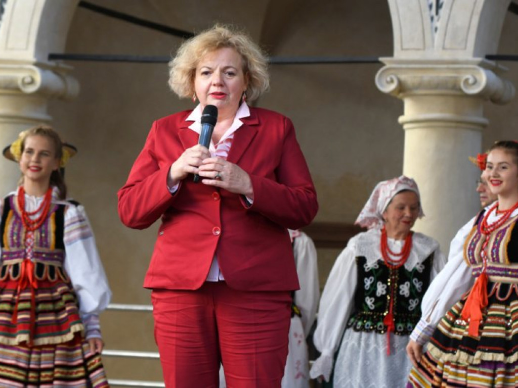 Modelki, lasowiaczki i husarze w Baranowie Sandomierskim  [zdjęcia][wideo]