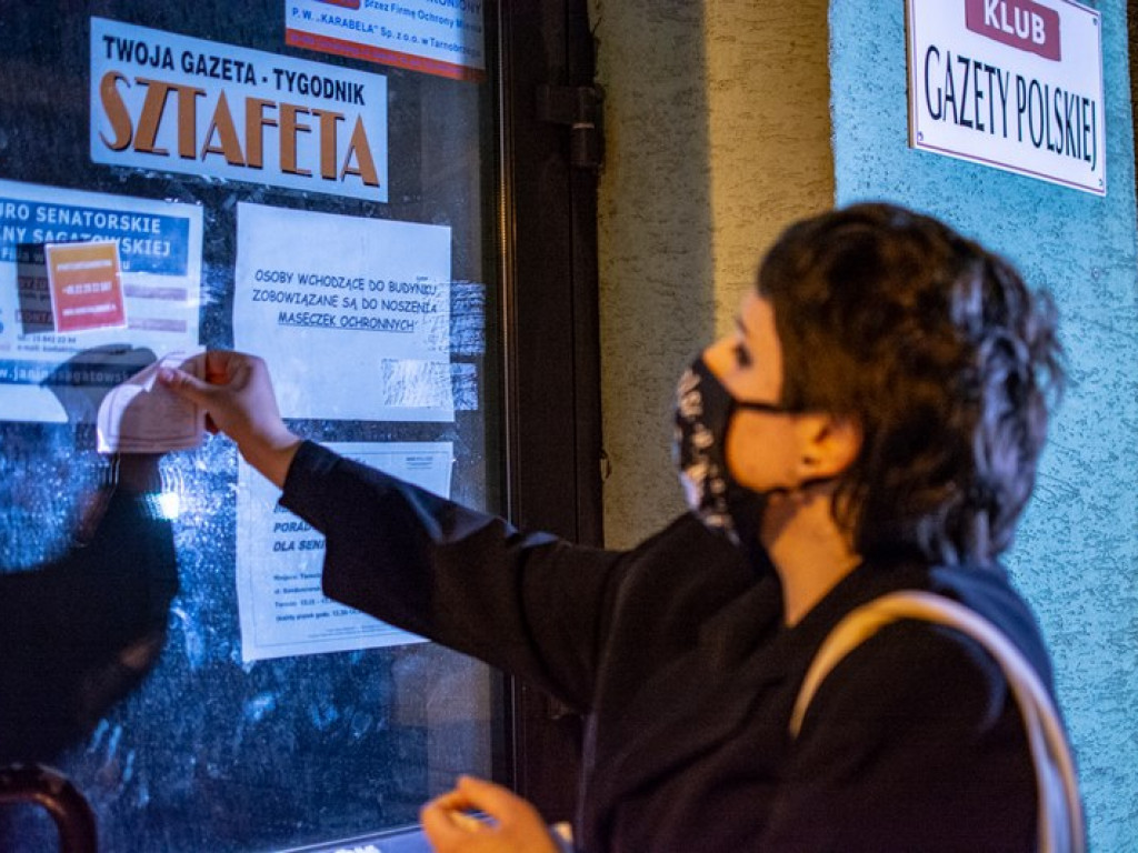 Tarnobrzeg. Protest przeciwko przepisom antyaborcyjnym [wideo][zdjęcia]