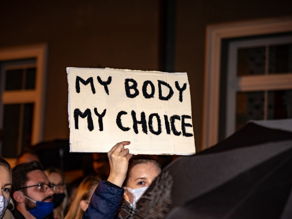 Tarnobrzeg. Protest przeciwko przepisom antyaborcyjnym [wideo][zdjęcia]