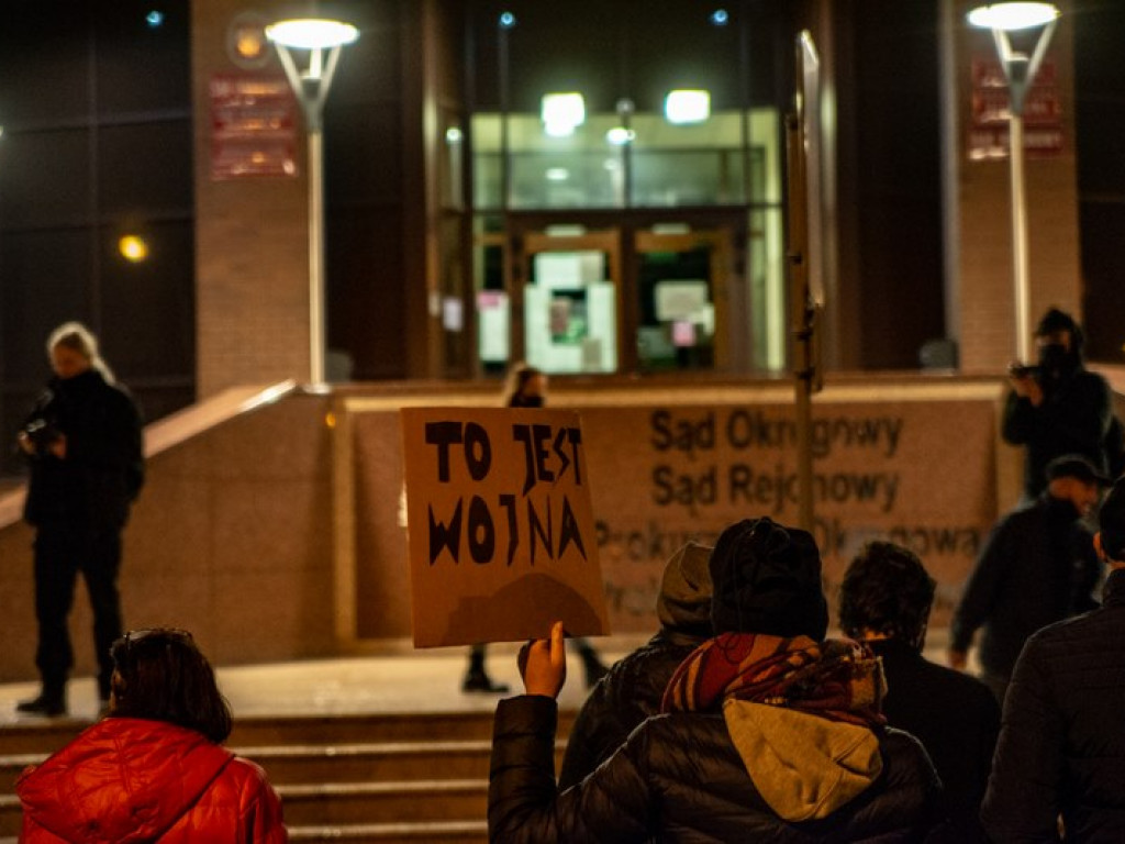 Tarnobrzeg. Protest przeciwko przepisom antyaborcyjnym [wideo][zdjęcia]