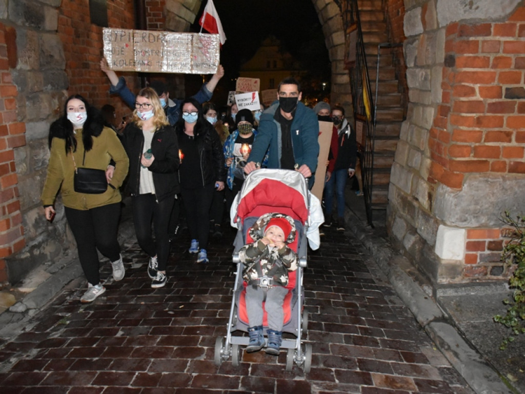 Sandomierzanie protestowali [wideo][zdjęcia]
