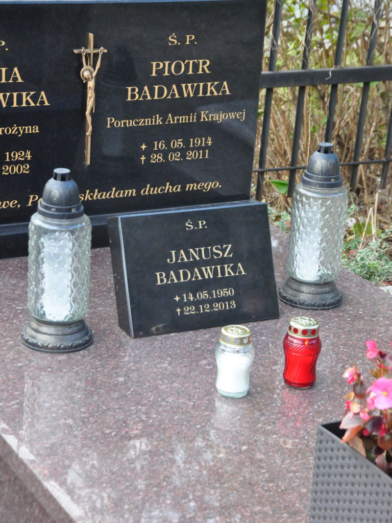 Tarnobrzeg. Zadbali o groby żołnierzy AK [zdjęcia]