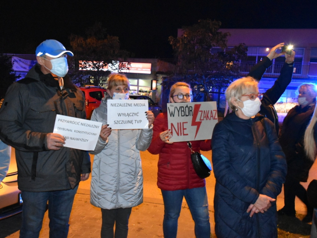 Spokojny protest w Sandomierzu [wideo] [zdjęcia]