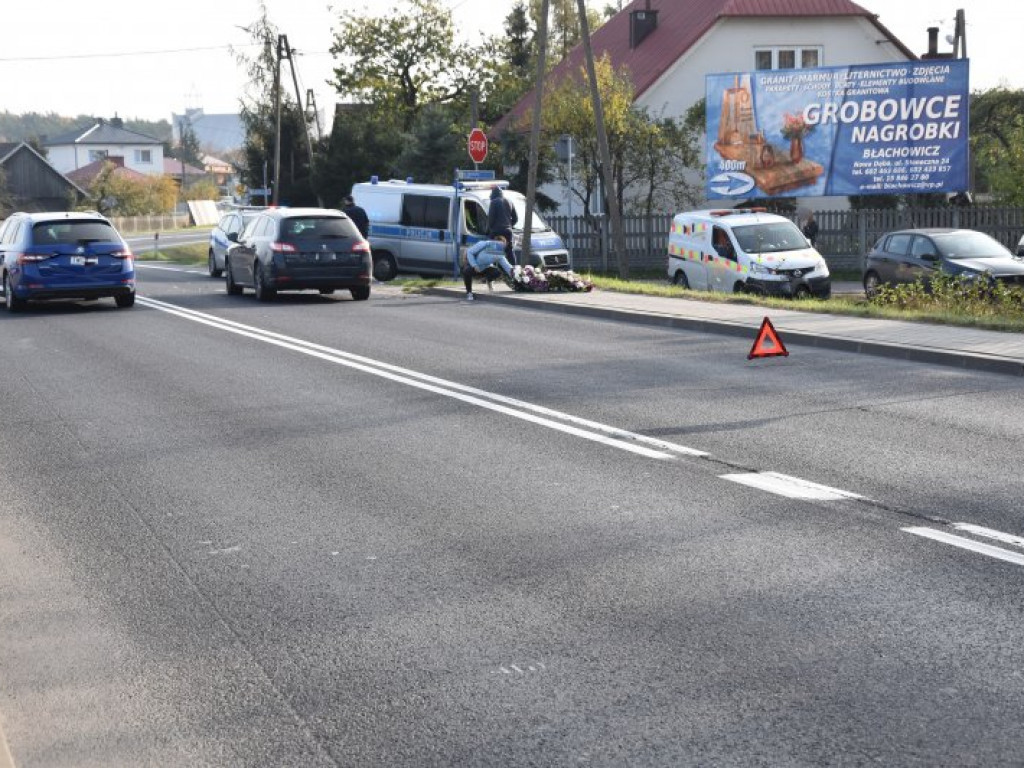 Nowa Dęba. Kolizja 3 samochodów na krajowej 