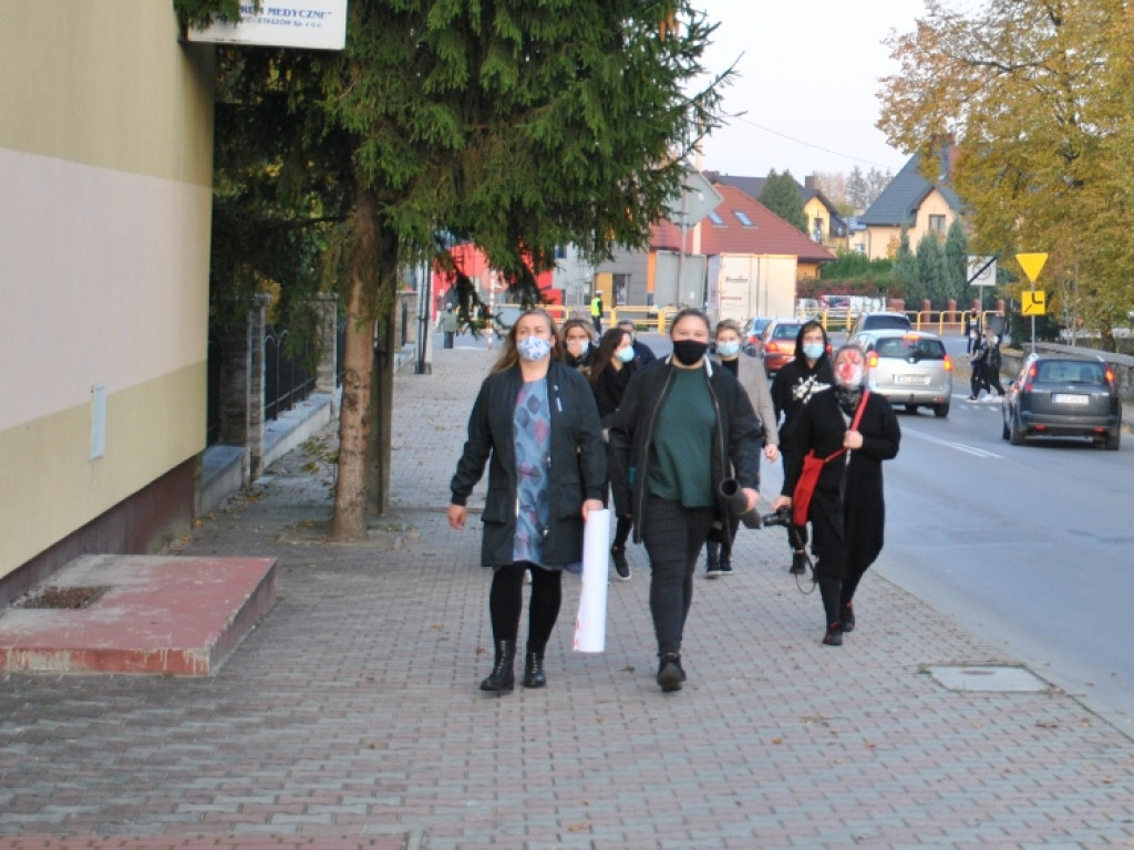 Strajk Kobiet w Staszowie (duża galeria zdjęć)