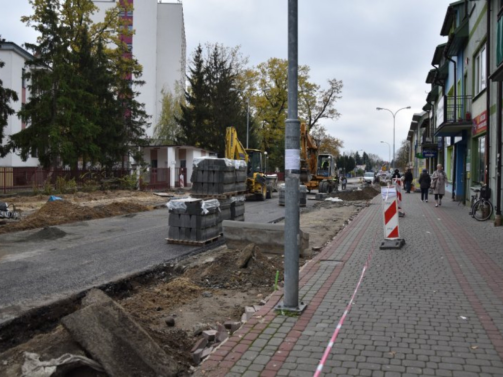 Tarnobrzeg. Trwa remont ul. Mickiewicza [zdjęcia]