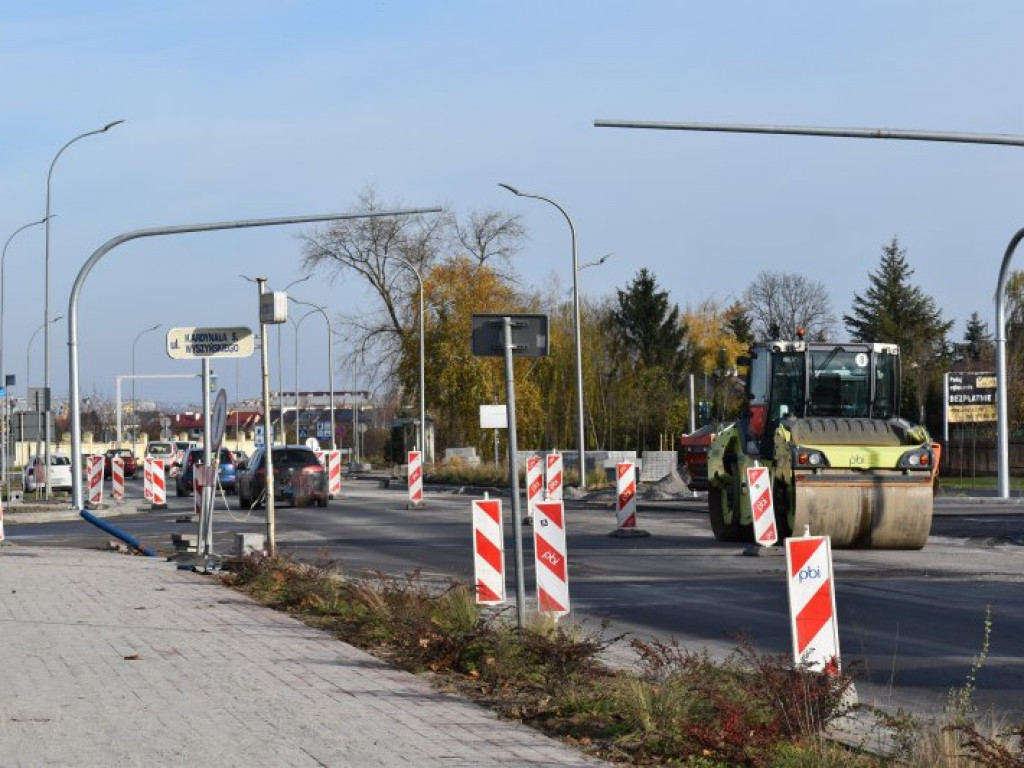 Tarnobrzeg. Uwaga, ulica Sikorskiego będzie zamknięta! Jak przebiegają prace? [zdjęcia]