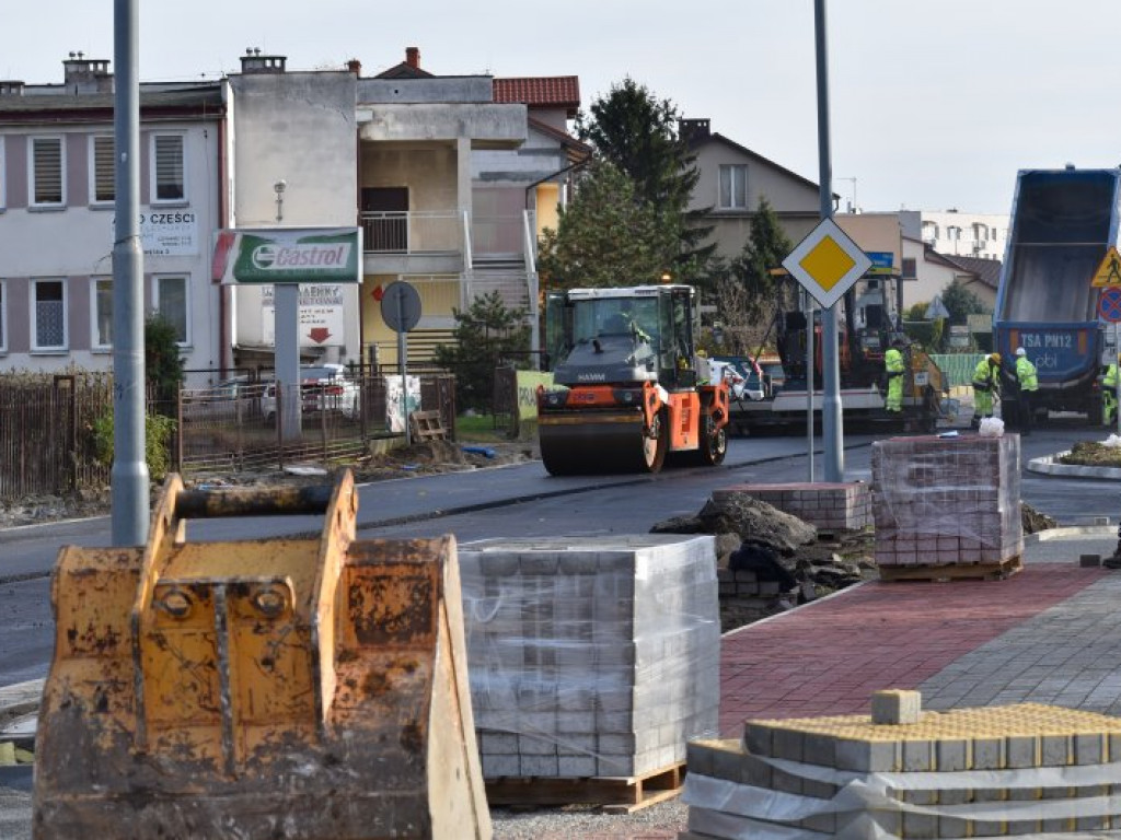 Tarnobrzeg. Uwaga, ulica Sikorskiego będzie zamknięta! Jak przebiegają prace? [zdjęcia]