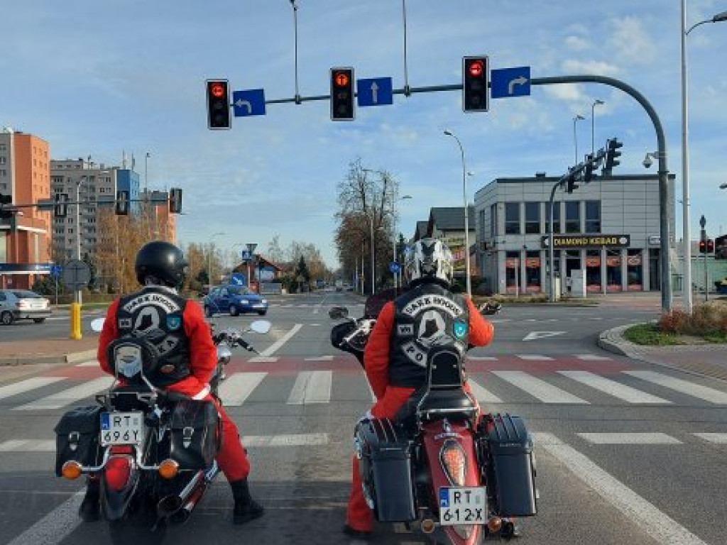 Tarnobrzeg. Mikołaje na motocyklach [zdjęcia]