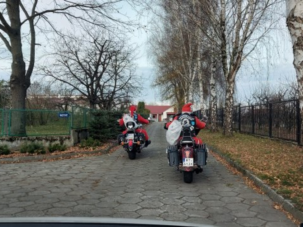 Tarnobrzeg. Mikołaje na motocyklach [zdjęcia]
