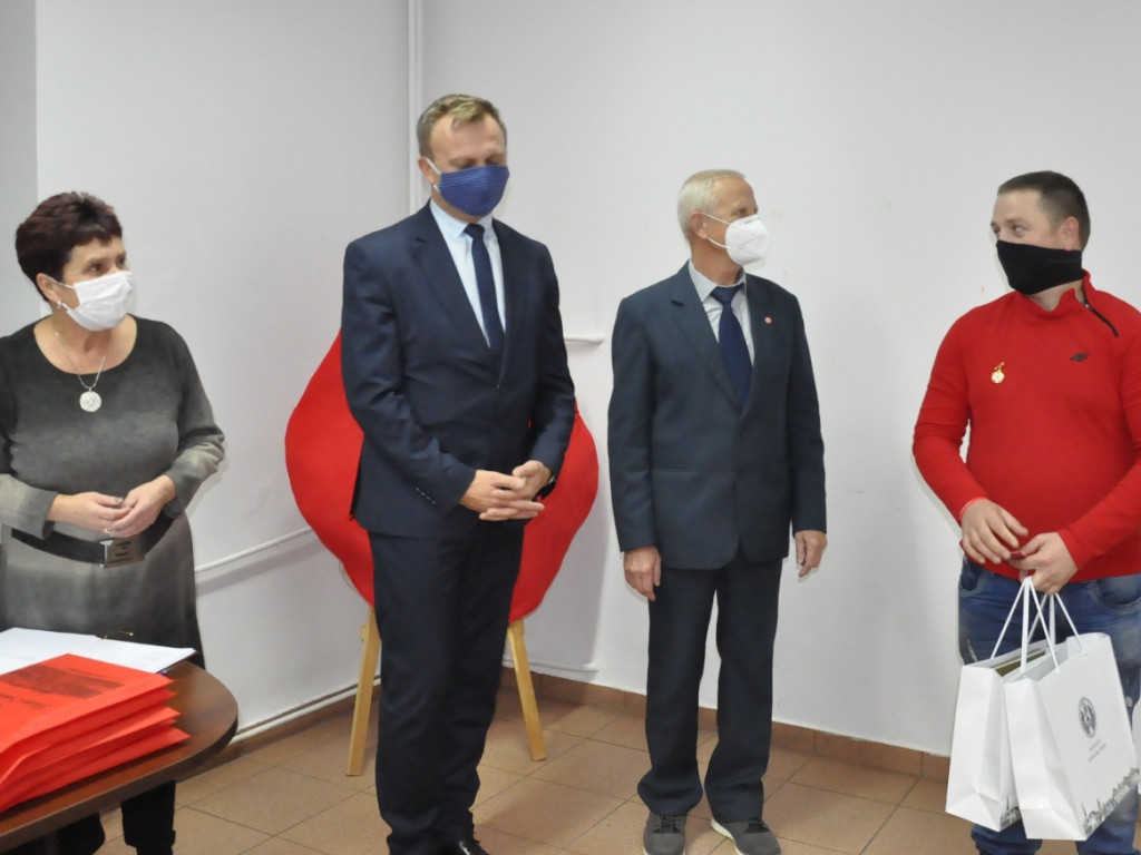 Podziękowania i ważny apel w czasie obchodów Dni Honorowego Krwiodawstwa w Sandomierzu [zdjęcia]
