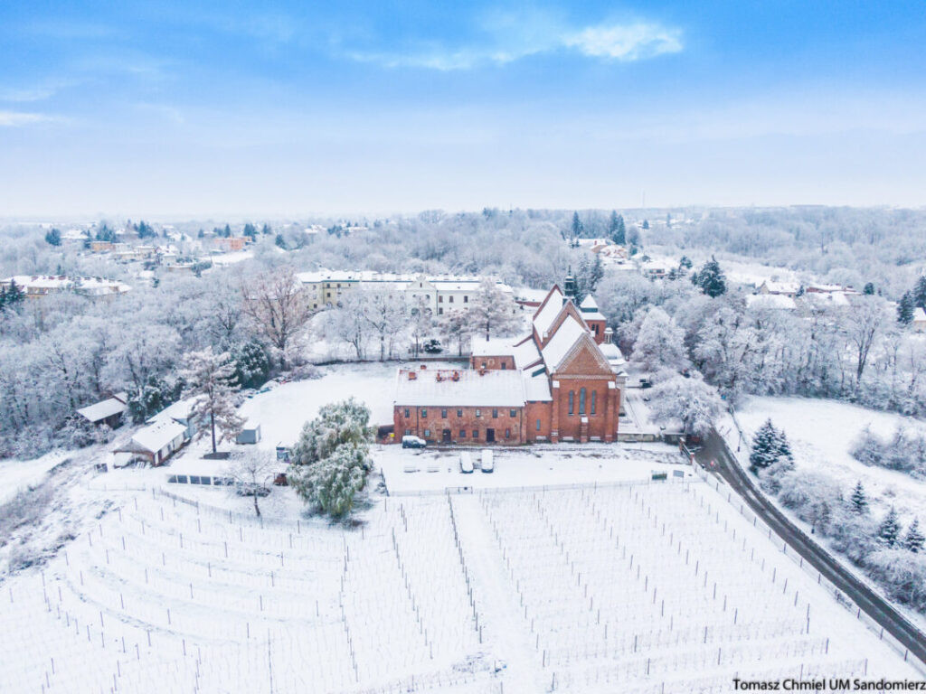 Sandomierz w zimowej szacie [zdjęcia]