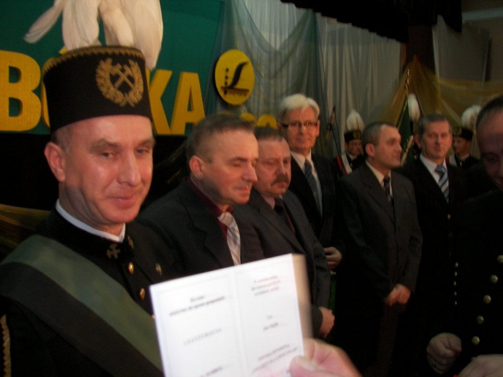 Piwne karczmy, gwiazdy i podniosłe akademie - tak świętowali dawniej Barbórkę siarkowi górnicy z Grzybowa [zdjęcia]