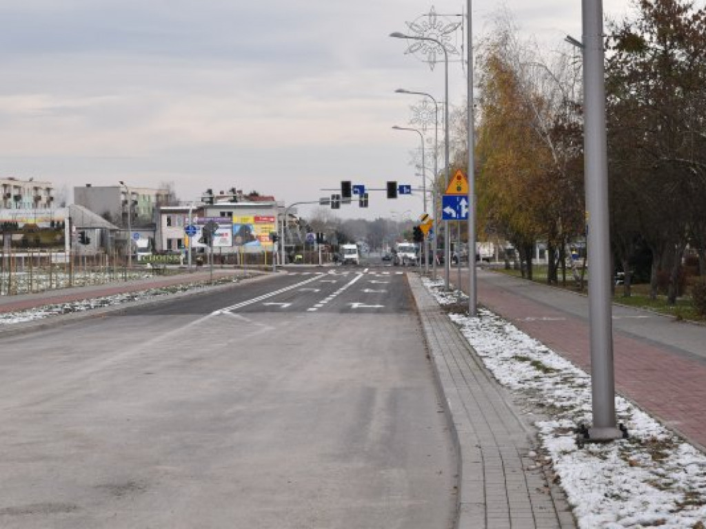Tarnobrzeg. Ul. Sikorskiego znów będzie w pełni przejezdna! Zobacz jak się prezentuje [wideo][zdjęcia]