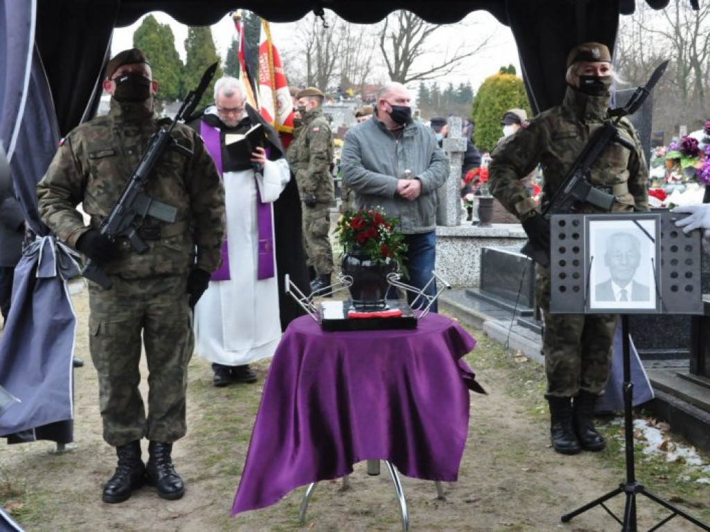 Pogrzeb Ludwika Bogacza w Tarnobrzegu [zdjęcia]