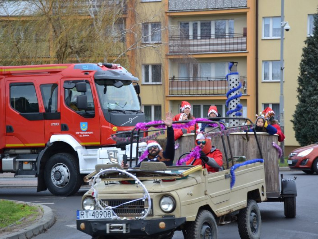 W Tarnobrzegu zaroiło się od Mikołajów [zdjęcia] [wideo]