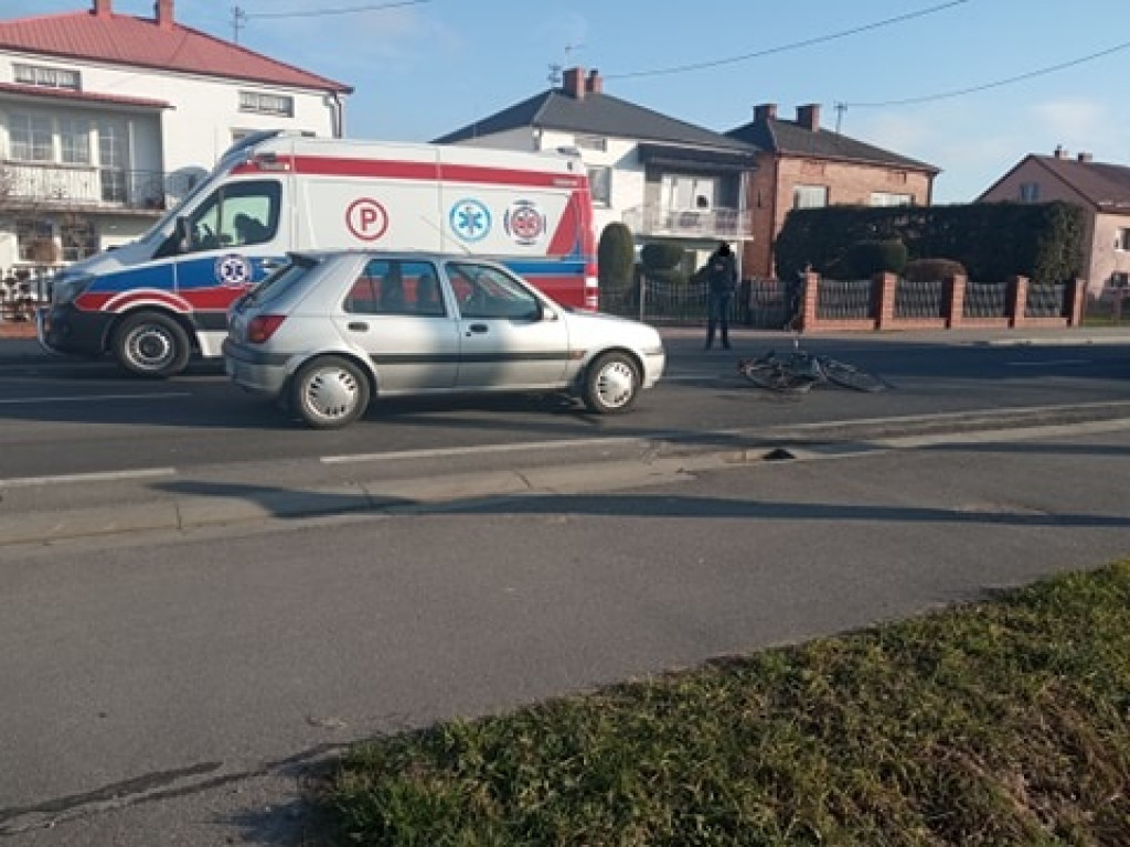 Potrącona rowerzystka w Woli Baranowskiej [wideo][zdjęcia]