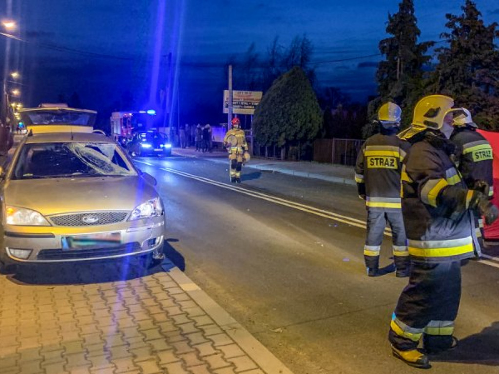Tarnobrzeg. Śmiertelne potrącenie na Al. Warszawskiej, droga zablokowana! [wideo][zdjęcia]
