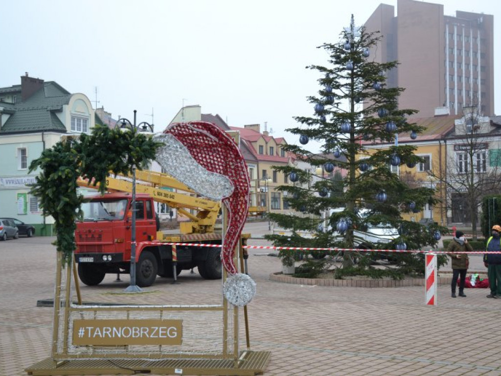 Tarnobrzeg. Bombki 