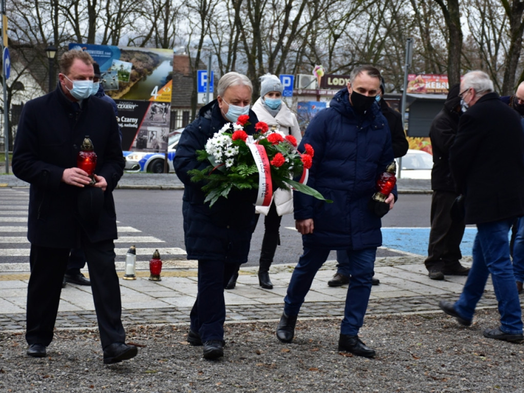 Mieszkańcy Sandomierza upamiętnili ofiary stanu wojennego [zdjęcia]
