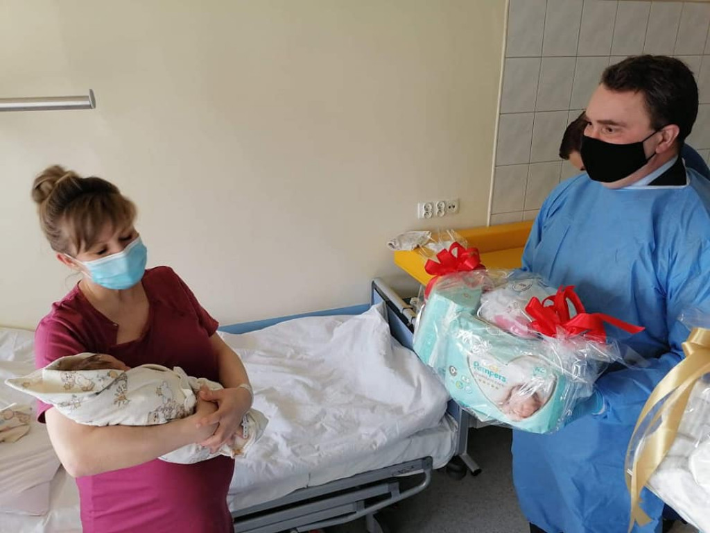 Poznajcie pierwsze dzieci, które przyszły na świat w sandomierskim szpitalu w 2021 roku! [zdjecia]