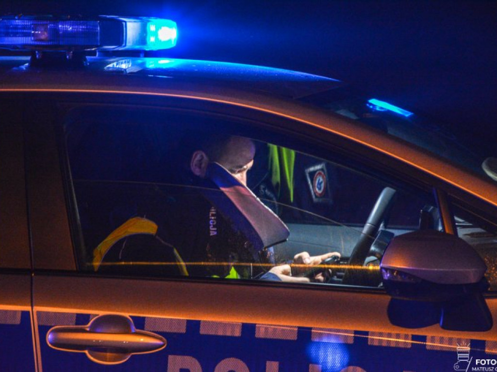 Zderzenie pojazdów na drodze relacji Tarnobrzeg-Mielec - zdjęcia z miejsca zdarzenia