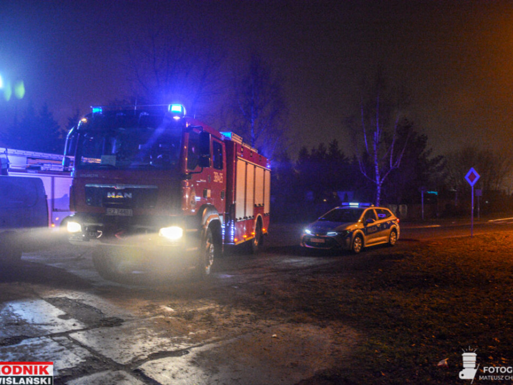 Tarnobrzeg. Po alkoholu wjechali w las. Trafili do szpitala [zdjęcia]