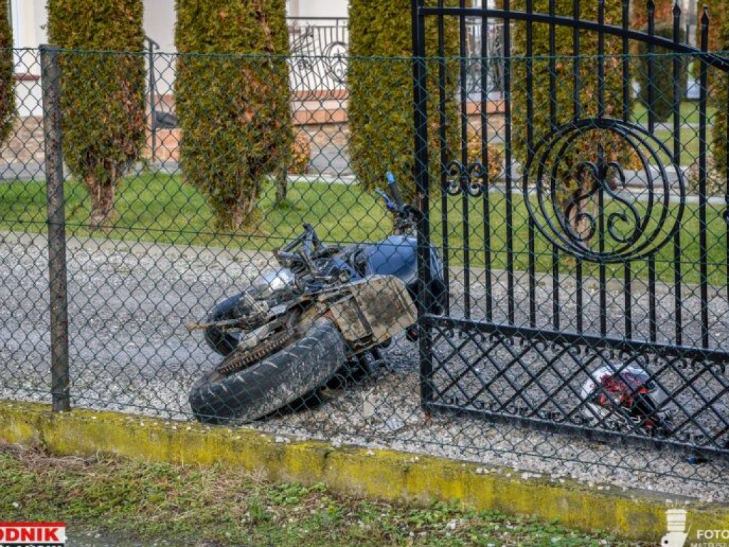 Tarnobrzeg. Ścigali pirata na motocyklu po całym osiedlu [wideo][zdjęcia]
