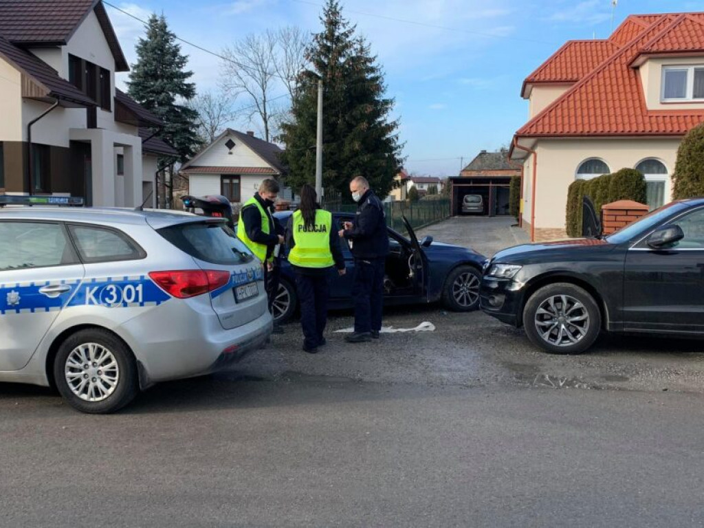 Tarnobrzeg. Ścigali pirata na motocyklu po całym osiedlu [wideo][zdjęcia]