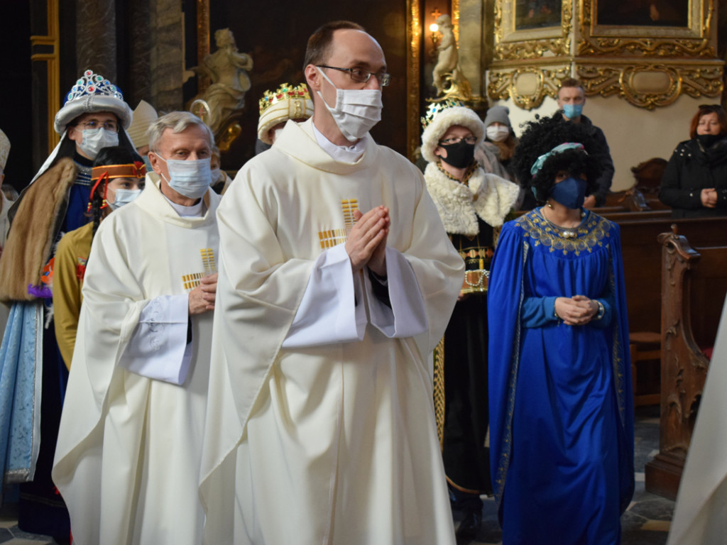 Mędrcy pokłonili się Dzieciątku Jezus. Uroczystości w Sandomierzu [zdjęcia]
