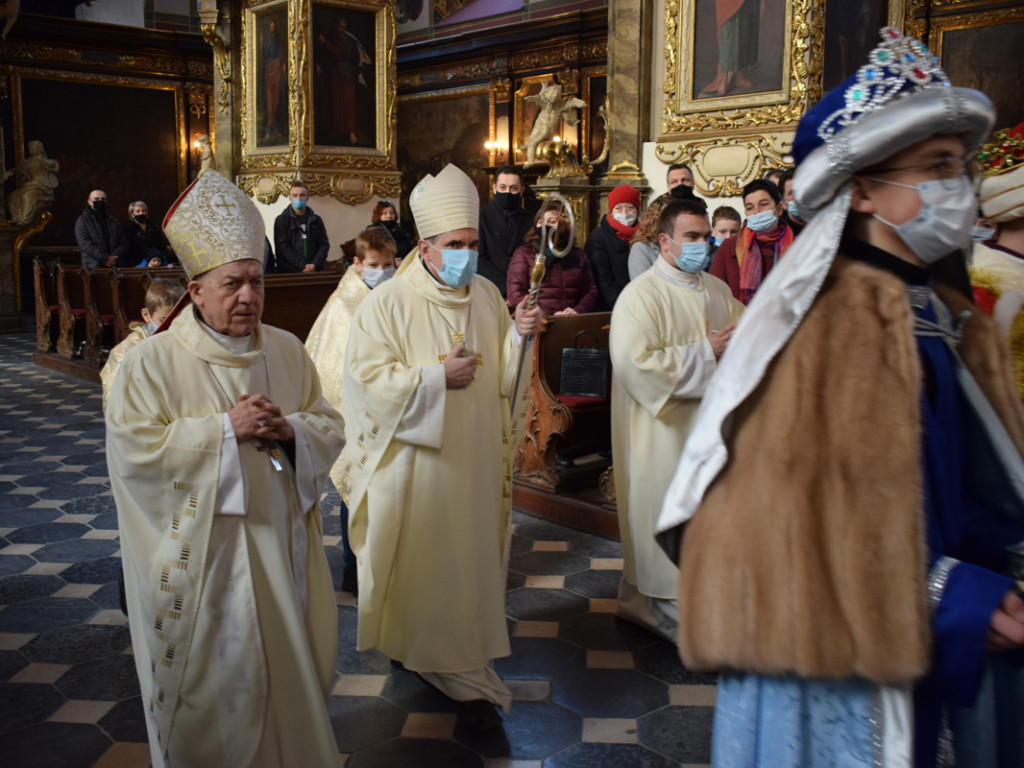 Mędrcy pokłonili się Dzieciątku Jezus. Uroczystości w Sandomierzu [zdjęcia]