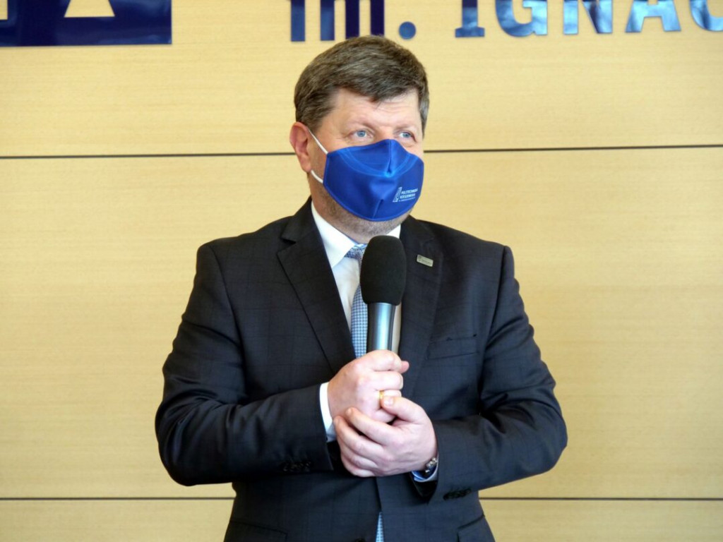 Politechnika Rzeszowska znów została operatorem Laboratorium Międzyuczelnianego w Stalowej Woli [zdjęcia]