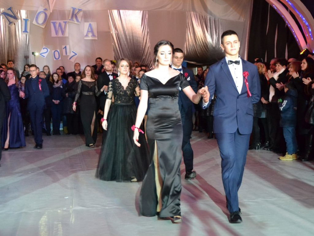 Studniówka tarnobrzeskiego 