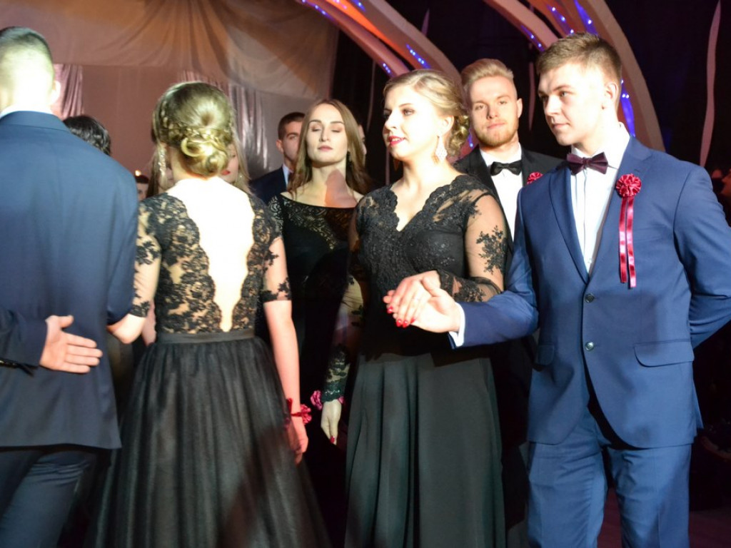 Studniówka tarnobrzeskiego 