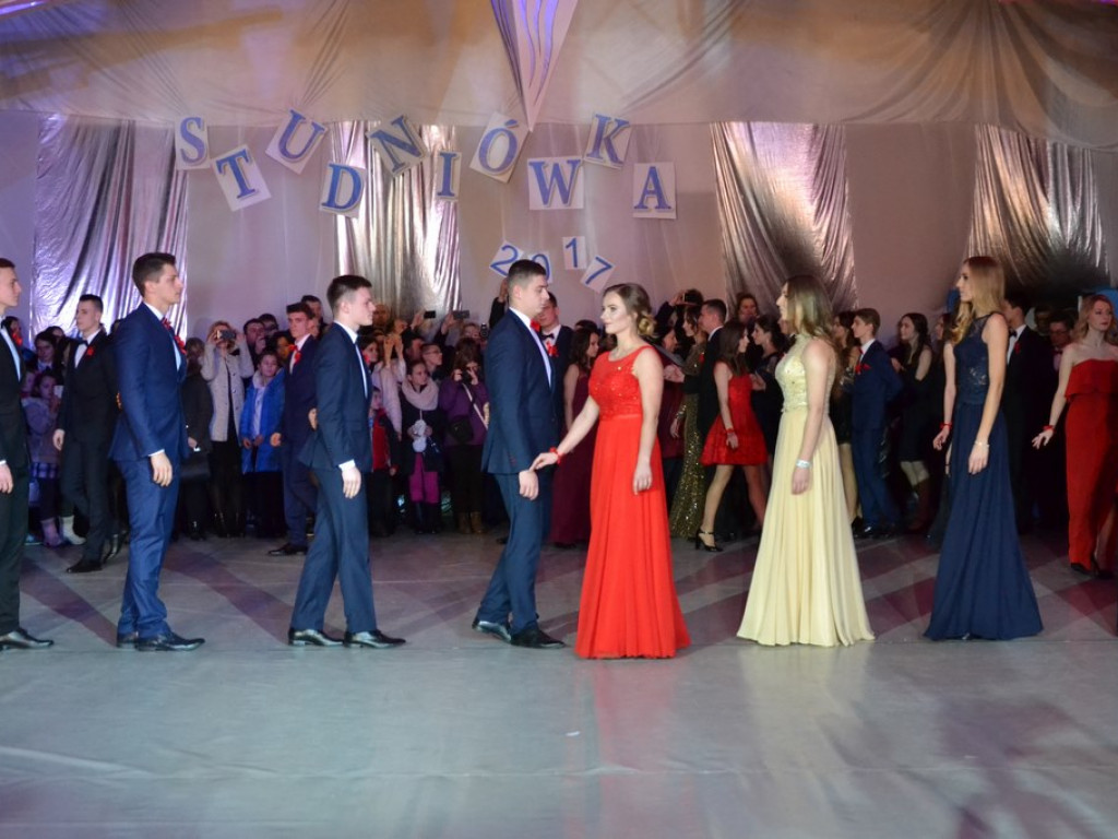 Studniówka tarnobrzeskiego 
