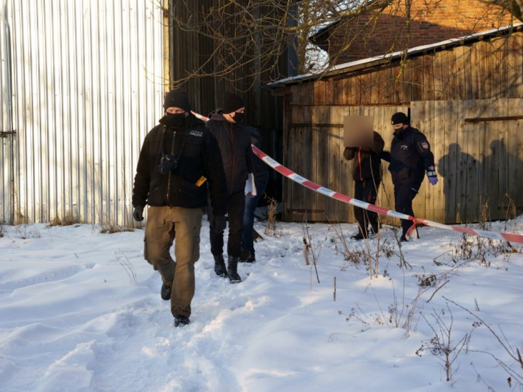 Służby badają sprawę zbrodni, do której miało dojść pod Stalową Wolą [zdjęcia]