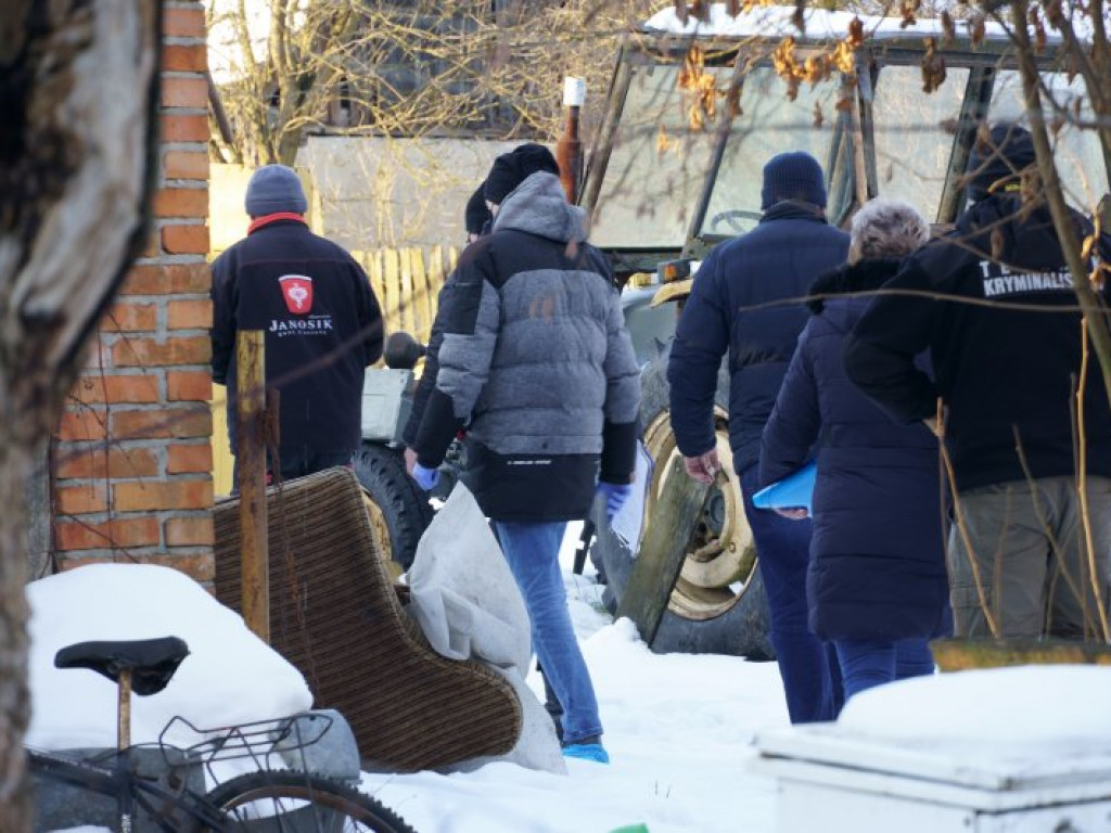 Służby badają sprawę zbrodni, do której miało dojść pod Stalową Wolą [zdjęcia]
