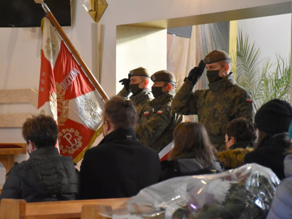 Tarnobrzeg. Ostatnia droga komendanta Młodzieżowego Ruchu Oporu Kazimierza Warchoł - Wilewskiego [zdjęcia]