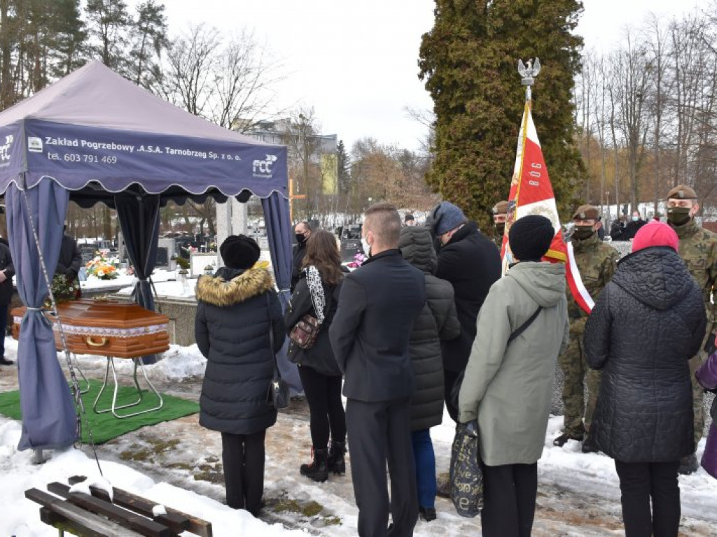 Tarnobrzeg. Ostatnia droga komendanta Młodzieżowego Ruchu Oporu Kazimierza Warchoł - Wilewskiego [zdjęcia]