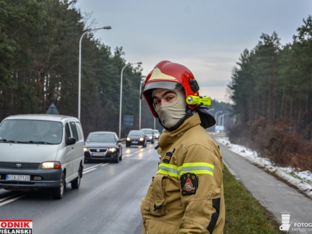 Tarnobrzeg. Pożar cysterny na alei Warszawskiej [zdjęcia]