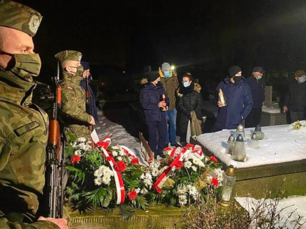 Sandomierzanie oddali cześć powstańcom [zdjęcia]