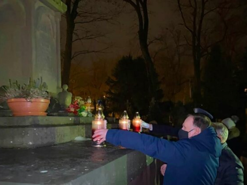 Sandomierzanie oddali cześć powstańcom [zdjęcia]