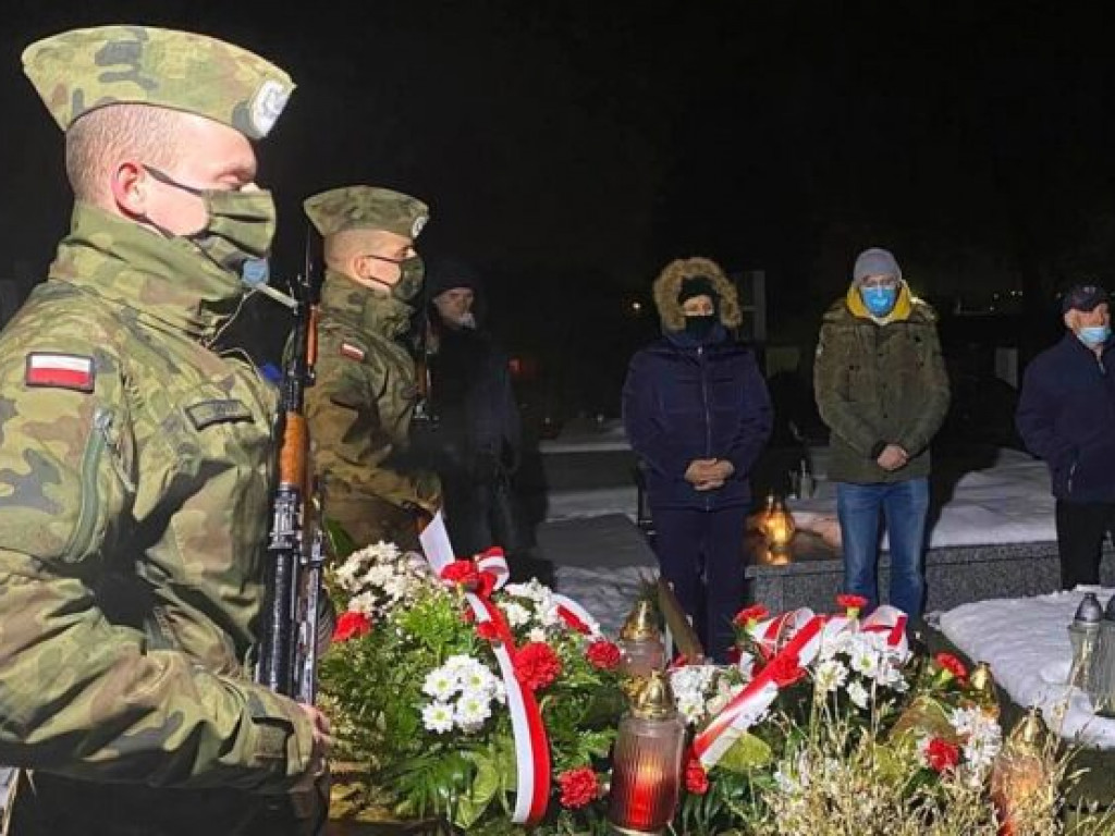 Sandomierzanie oddali cześć powstańcom [zdjęcia]