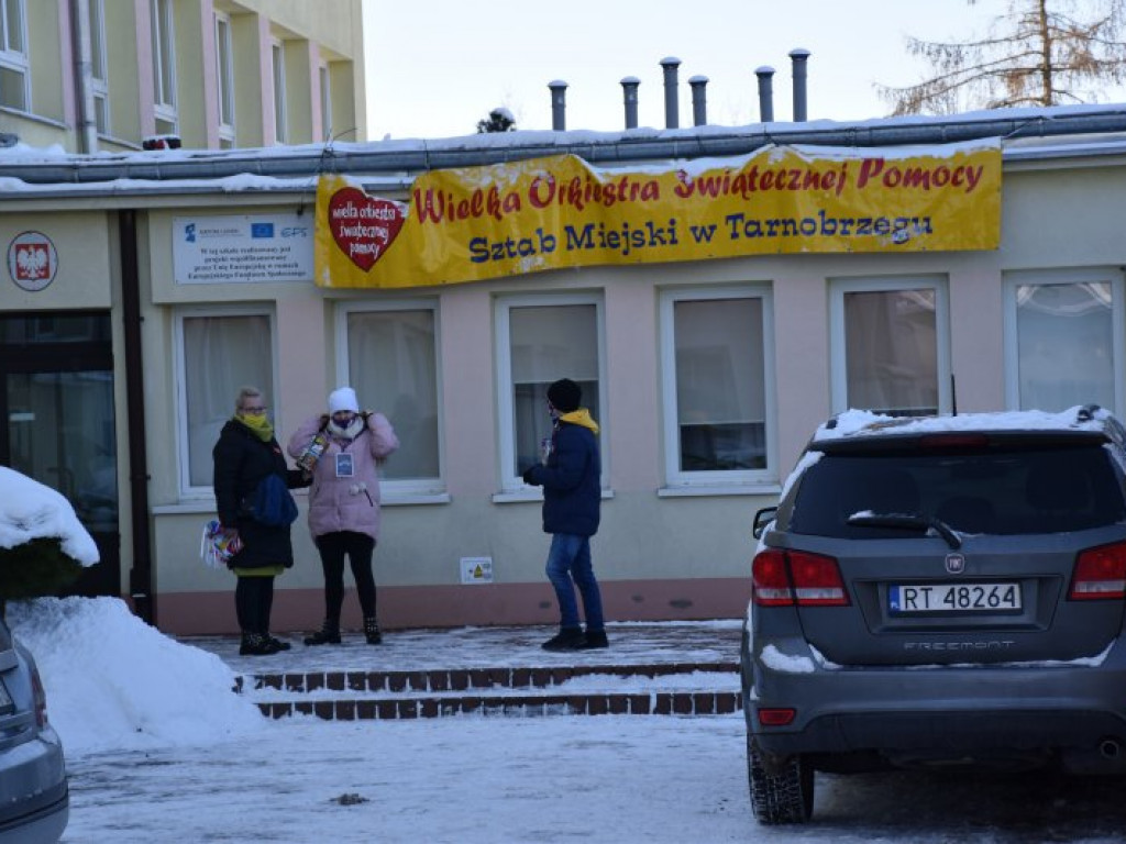 Wielka Orkiestra Świątecznej Pomocy gra w Tarnobrzegu