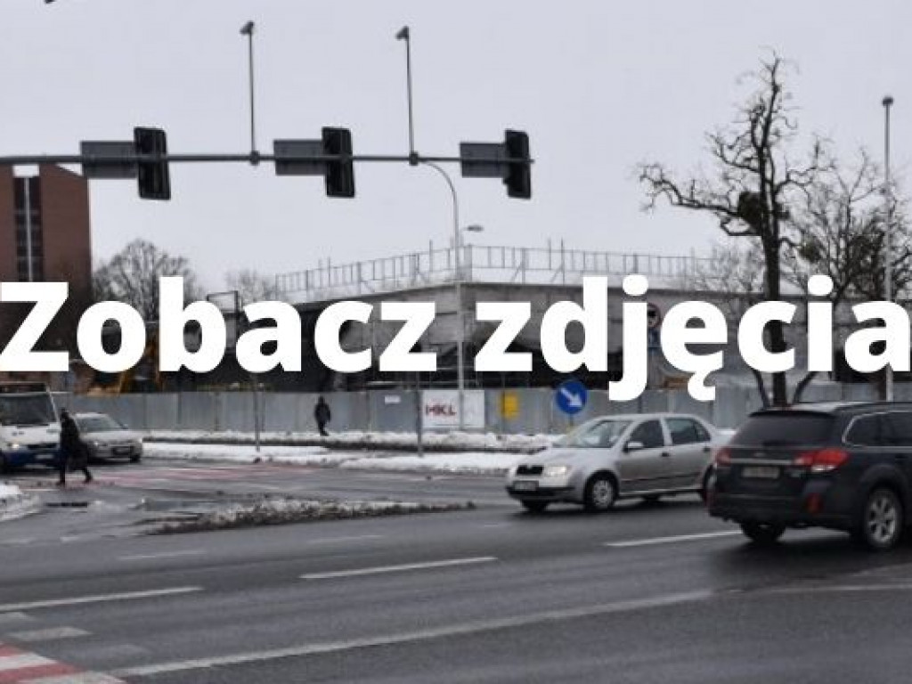 Trwa budowa dwóch obiektów handlowych w Tarnobrzegu [wideo][zdjęcia]