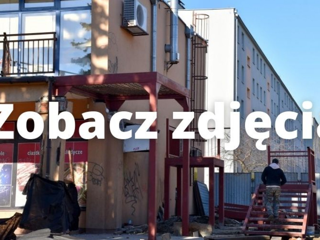 Tarnobrzeg. Kończą budować schody do rozdzielonych 